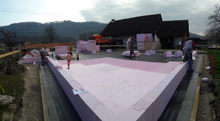 Gradnja pasivne hiše - Dol pri Ljubjani 1