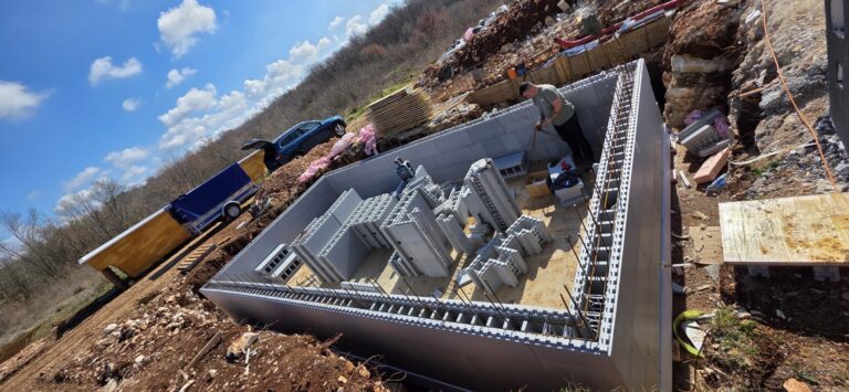 JUBHome-bazen-2-2048x946