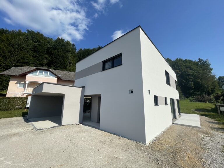 Fotografija zaključene JUBHome hiše na Škofljici