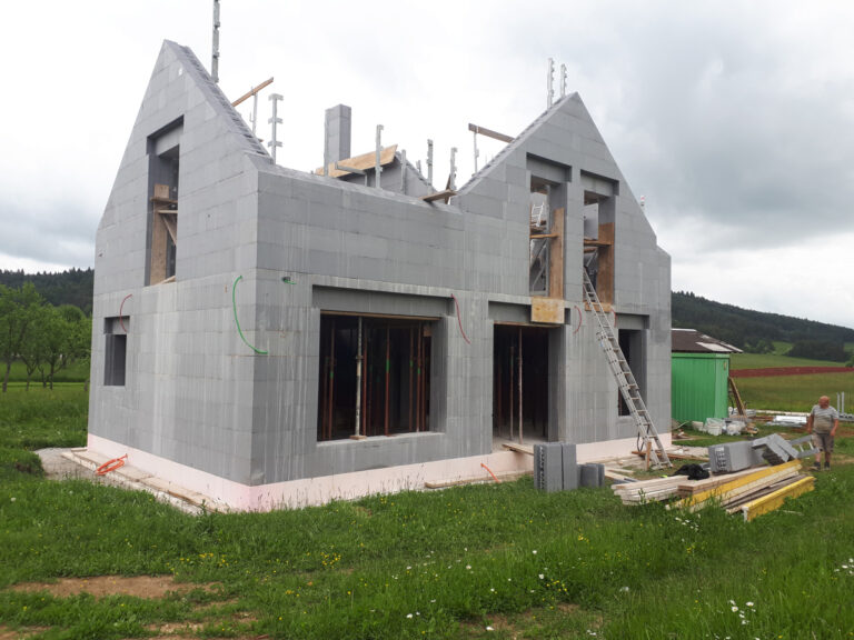 Trajno, varčno, lepo in domače: JUBHome hiše prihodnosti