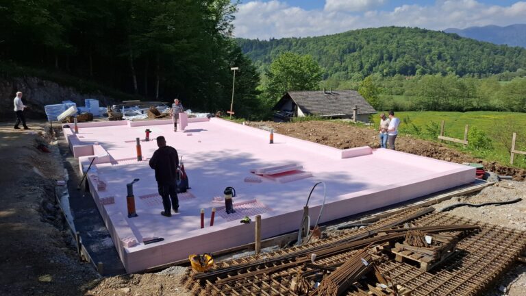 JUBHome-hisa-na-kljuc-Skofljica-3-2048x1153