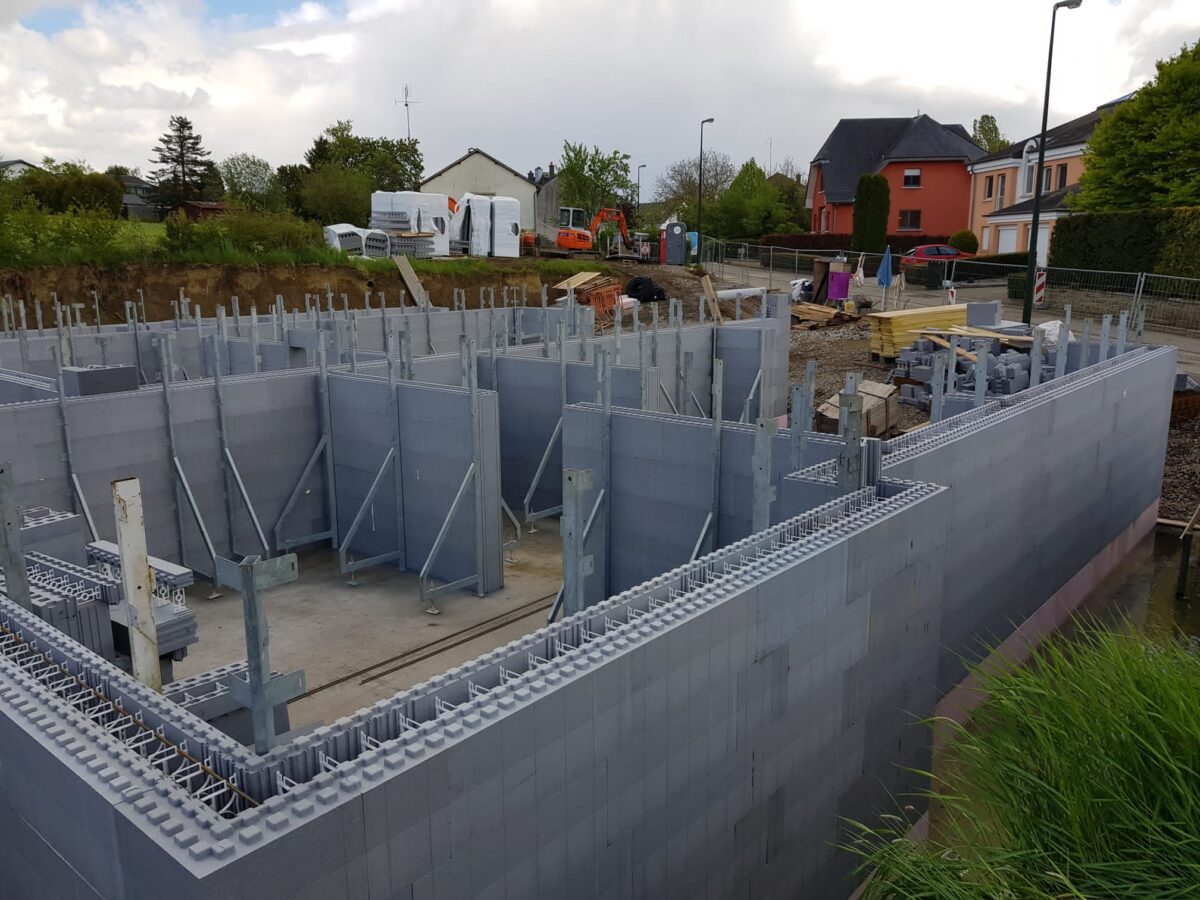 Zgrajena prva faza pritličja z sistemom JUBHome WALL